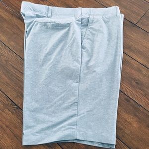 Haggar Active Series Golf Shorts, Light Blue Heather, 40